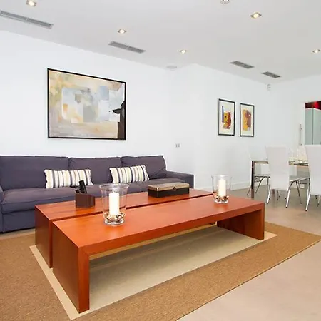 In Sleeps 8 Includes Swimming Pool And Air Con * Puerto Calero